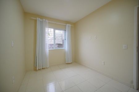 Quarto 2 de apartamento para alugar com 2 quartos, 77m² em Areias, São José