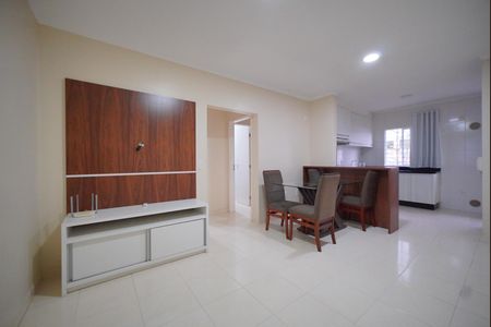Apartamento para alugar com 2 quartos, 77m² em Areias, São José