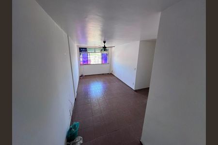 Apartamento para alugar com 60m², 2 quartos e 1 vaga Apartamento para alugar com 60m², 2 quartos e 1 vagaSala