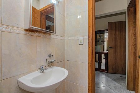 Casa para alugar com 300m², 3 quartos e 2 vagas Casa para alugar com 300m², 3 quartos e 2 vagasLavabo
