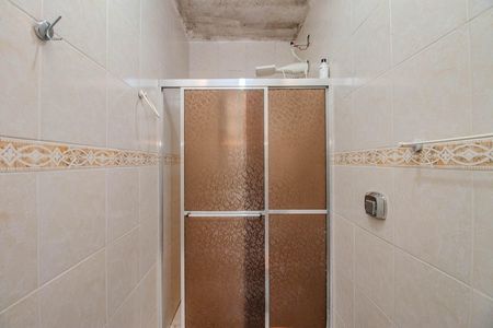 Casa para alugar com 300m², 3 quartos e 2 vagas Casa para alugar com 300m², 3 quartos e 2 vagasBanheiro da Suíte 1