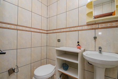 Casa para alugar com 300m², 3 quartos e 2 vagas Casa para alugar com 300m², 3 quartos e 2 vagasBanheiro da Suíte 2