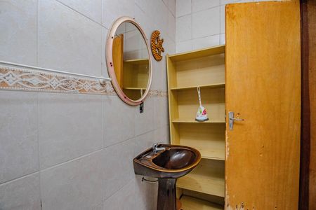 Casa para alugar com 300m², 3 quartos e 2 vagas Casa para alugar com 300m², 3 quartos e 2 vagasBanheiro da Suíte 1