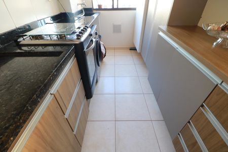 Cozinha  de apartamento para alugar com 2 quartos, 47m² em Vila Virginia, Ribeirão Preto