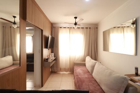 Sala de apartamento para alugar com 2 quartos, 47m² em Vila Virginia, Ribeirão Preto