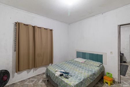 Casa à venda com 345m², 3 quartos e 3 vagas Casa à venda com 345m², 3 quartos e 3 vagasCasa 2 - Quarto