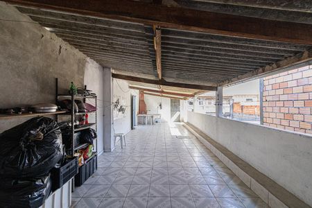 Casa à venda com 345m², 3 quartos e 3 vagas Casa à venda com 345m², 3 quartos e 3 vagasCasa 1 - Área de Serviço