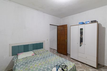 Casa à venda com 345m², 3 quartos e 3 vagas Casa à venda com 345m², 3 quartos e 3 vagasCasa 2 - Quarto