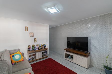 Casa 1 - Sala de casa à venda com 3 quartos, 345m² em Vila Sao Jose (guaianazes), São Paulo