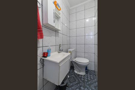 Casa à venda com 345m², 3 quartos e 3 vagas Casa à venda com 345m², 3 quartos e 3 vagasCasa 1 - Banheiro Suíte