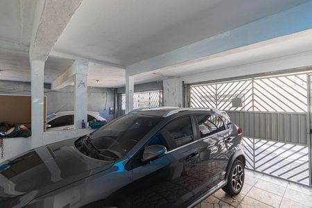 Casa à venda com 345m², 3 quartos e 3 vagas Casa à venda com 345m², 3 quartos e 3 vagasGaragem