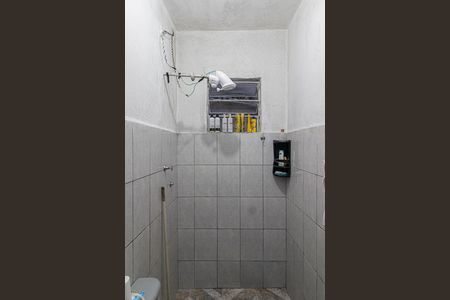 Casa à venda com 345m², 3 quartos e 3 vagas Casa à venda com 345m², 3 quartos e 3 vagasCasa 2 - Banheiro