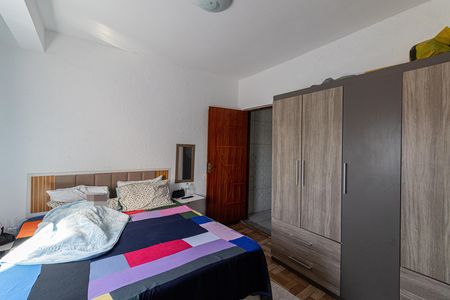 Casa à venda com 345m², 3 quartos e 3 vagas Casa à venda com 345m², 3 quartos e 3 vagasCasa 1 - Suíte