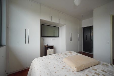 Casa para alugar com 495m², 4 quartos e 4 vagasSuíte 1
