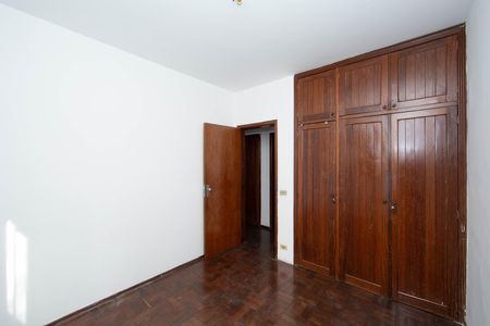Apartamento à venda com 110m², 3 quartos e 2 vagasQuarto