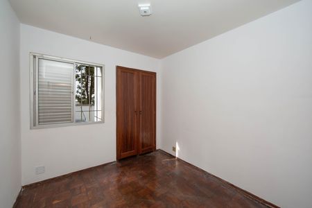 Apartamento à venda com 110m², 3 quartos e 2 vagasQuarto