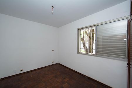 Apartamento à venda com 110m², 3 quartos e 2 vagasQuarto