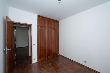 Apartamento à venda com 110m², 3 quartos e 2 vagasQuarto