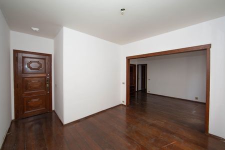 Sala de apartamento à venda com 3 quartos, 110m² em Santa Lúcia, Belo Horizonte