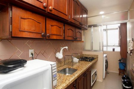 Apartamento à venda com 46m², 1 quarto e sem vagaCozinha + Área de Serviço