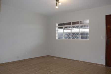 Casa para alugar com 420m², 4 quartos e 3 vagasSala