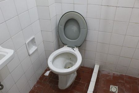 Casa para alugar com 560m², 7 quartos e 4 vagasBanheiro de serviço