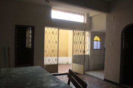 Casa para alugar com 560m², 7 quartos e 4 vagasÁrea externa