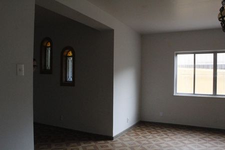 Casa para alugar com 560m², 7 quartos e 4 vagasSala
