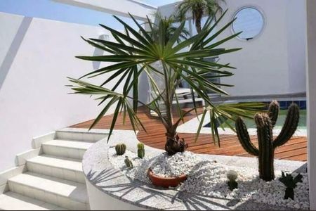 Apartamento para alugar com 188m², 3 quartos e 2 vagas Apartamento para alugar com 188m², 3 quartos e 2 vagasÁrea externa