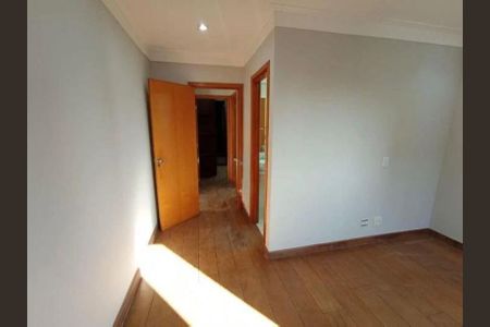 Apartamento para alugar com 188m², 3 quartos e 2 vagas Apartamento para alugar com 188m², 3 quartos e 2 vagasQuarto