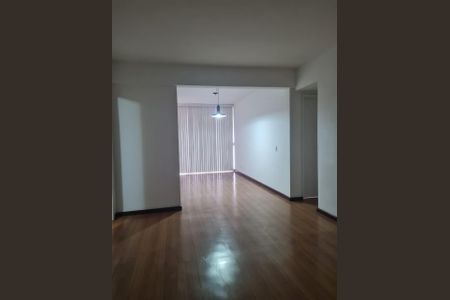 Sala de apartamento para alugar com 2 quartos, 80m² em Vila Isabel, Rio de Janeiro