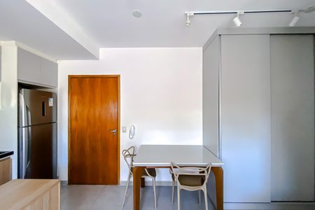Studio à venda com 38m², 1 quarto e sem vaga Studio à venda com 38m², 1 quarto e sem vagaSala/Quarto