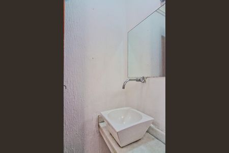 Casa de condomínio para alugar com 145m², 3 quartos e 2 vagasLavabo