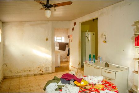 Casa à venda com 150m², 3 quartos e 1 vaga Casa à venda com 150m², 3 quartos e 1 vagaCozinha