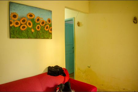 Casa à venda com 150m², 3 quartos e 1 vaga Casa à venda com 150m², 3 quartos e 1 vagaSala