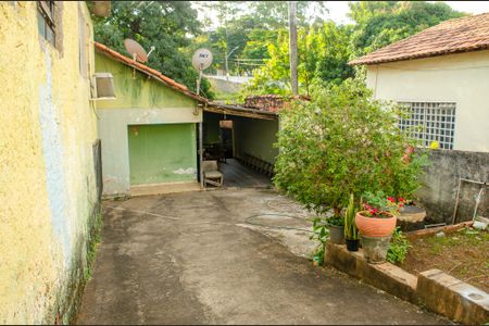 Casa à venda com 150m², 3 quartos e 1 vaga Casa à venda com 150m², 3 quartos e 1 vagaGaragem