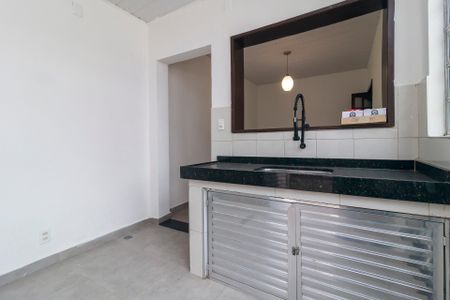 Casa à venda com 250m², 2 quartos e 2 vagas Casa à venda com 250m², 2 quartos e 2 vagasCozinha