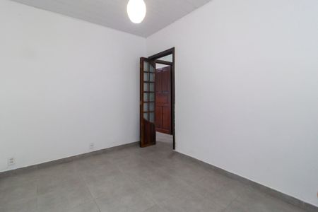 Casa à venda com 250m², 2 quartos e 2 vagas Casa à venda com 250m², 2 quartos e 2 vagasCopa