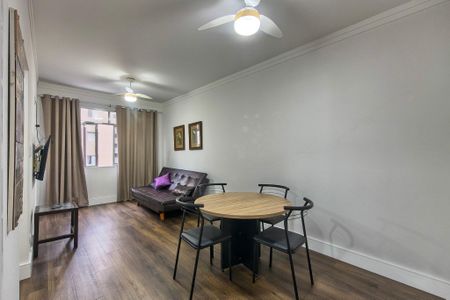 Apartamento para alugar com 68m², 1 quarto e 1 vagaSala