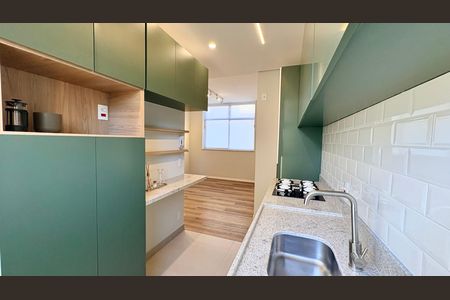 Apartamento à venda com 74m², 3 quartos e 1 vaga Apartamento à venda com 74m², 3 quartos e 1 vagaCozinha