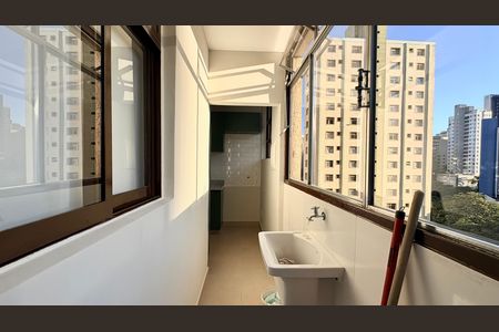 Apartamento à venda com 74m², 3 quartos e 1 vaga Apartamento à venda com 74m², 3 quartos e 1 vagaÁrea de Serviço