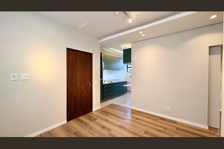 Apartamento à venda com 74m², 3 quartos e 1 vaga Apartamento à venda com 74m², 3 quartos e 1 vagaSala