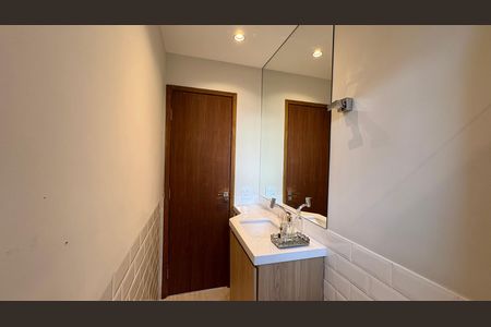 Apartamento à venda com 74m², 3 quartos e 1 vaga Apartamento à venda com 74m², 3 quartos e 1 vagaBanheiro da Suíte