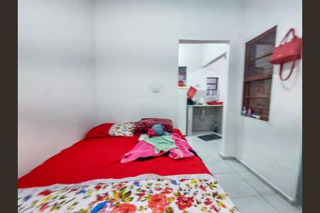 Casa à venda com 100m², 3 quartos e sem vaga Casa à venda com 100m², 3 quartos e sem vagaQuarto 3