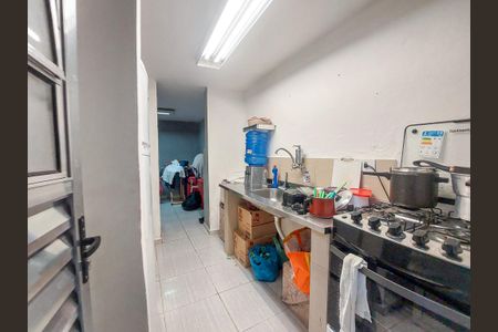 Casa à venda com 100m², 3 quartos e sem vaga Casa à venda com 100m², 3 quartos e sem vagaCozinha