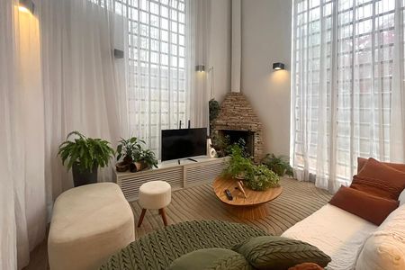 Casa para alugar com 274m², 3 quartos e 4 vagasSala de Estar