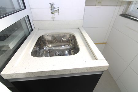 Apartamento para alugar com 47m², 2 quartos e 1 vagaÁrea de Serviço