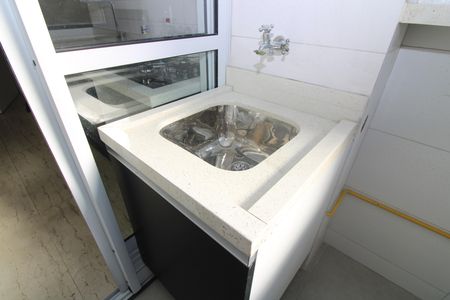 Apartamento para alugar com 47m², 2 quartos e 1 vagaÁrea de Serviço