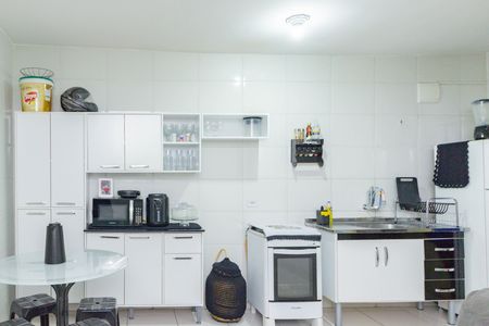 Cozinha de kitnet/studio para alugar com 1 quarto, 50m² em Anhanguera, São Paulo