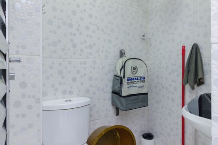 Studio para alugar com 50m², 1 quarto e sem vaga Studio para alugar com 50m², 1 quarto e sem vagaBanheiro